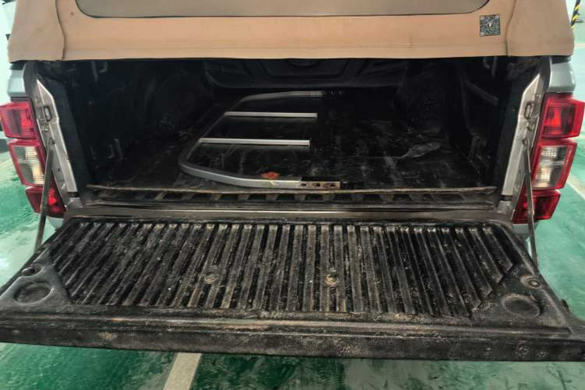 Used Great Wall Wingle 7 2021 2.0T Diesel Two-Wheel Drive Value Edition Big Double GW4D20M Trunk