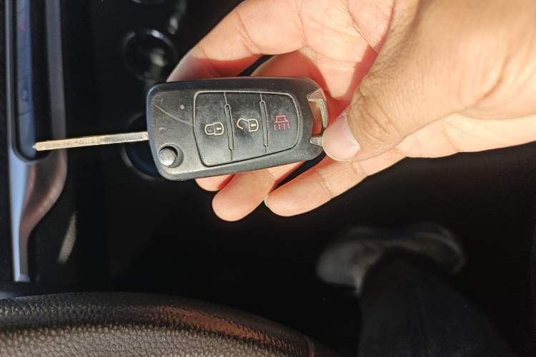 Used Great Wall Wingle 7 2021 2.0T Diesel Two-Wheel Drive Value Edition Big Double GW4D20M Vehicle Key
