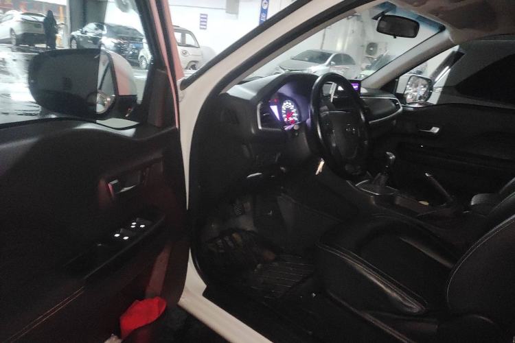 Used Great Wall Wingle 7 2021 2.0T Diesel Two-Wheel Drive Value Edition Big Double GW4D20M Driver Seat
