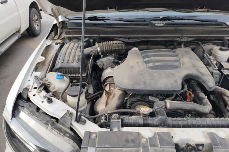 Used Great Wall Wingle 7 2021 2.0T Diesel Two-Wheel Drive Value Edition Big Double GW4D20M Engine Bay Right