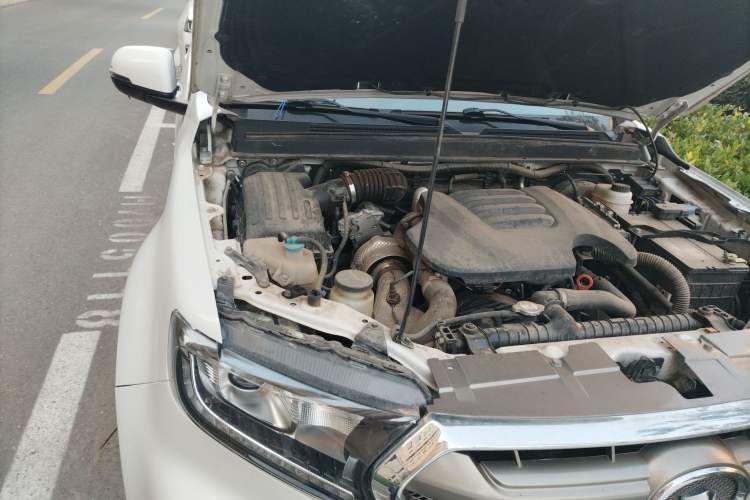 Used Great Wall Wingle 7 2021 2.0T Diesel 4x4 Elite Version Big Double GW4D20M Engine Bay Right