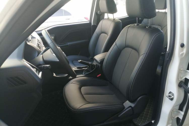 Used Great Wall Wingle 7 2021 2.0T Diesel Two-Wheel Drive Value Edition Big Double GW4D20M Left Front Seat