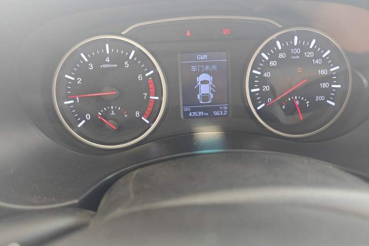 Used Great Wall Wingle 7 2021 2.0T Gasoline Two-Wheel Drive Elite Version with Large Double Cabin GW4C20B Odometer Close Up