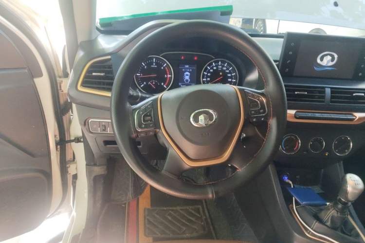 Used Great Wall Wingle 7 2021 2.0T Diesel 4x4 Elite Version Big Double GW4D20M Steering Wheel