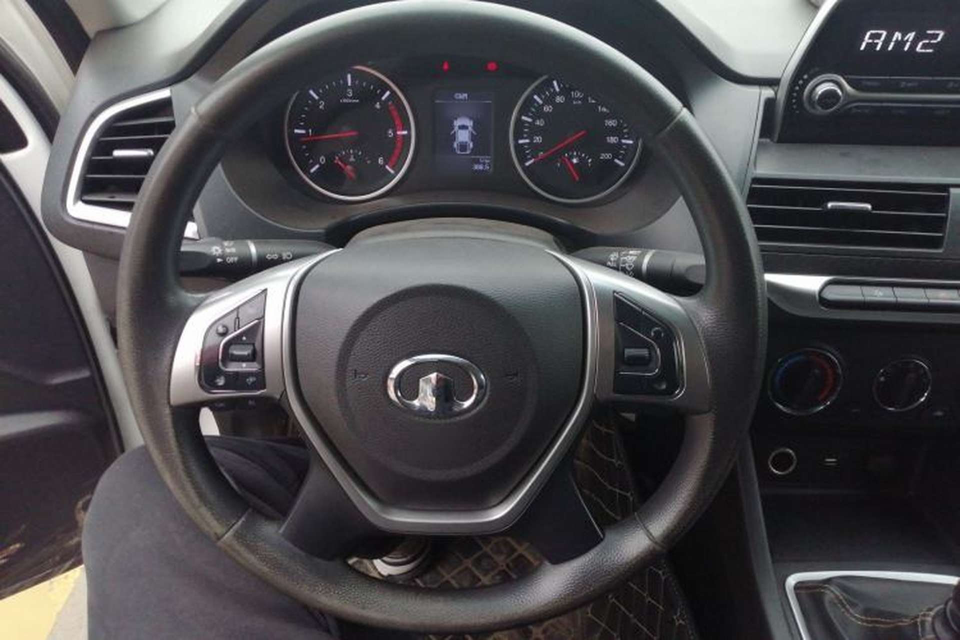Used Great Wall Wingle 7 2021 2.0T Diesel Two-Wheel Drive Value Edition Big Double GW4D20M Steering Wheel