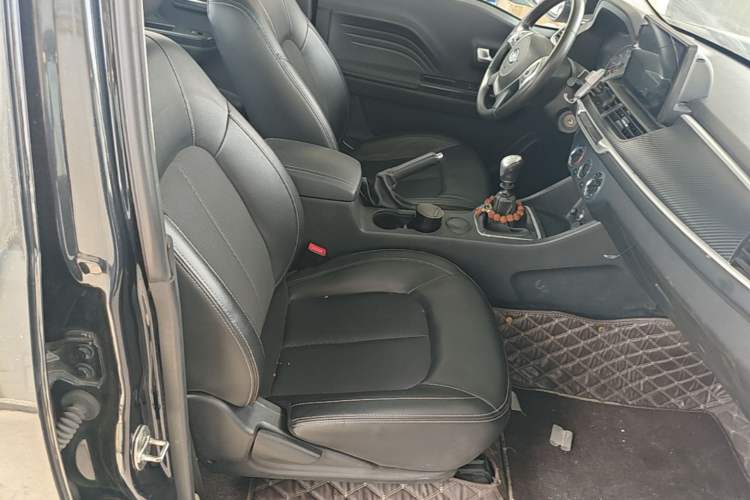 Used Great Wall Wingle 7 2022 2.0T Gasoline Two-Wheel Drive Value Edition Big Double GW4C20B Right Front Seat