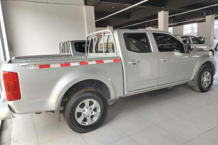 Used Great Wall Wingle 7 2022 2.0T Diesel Two-Wheel Drive Value-Plus Version Big Double Cab GW4D20M Exterior 3