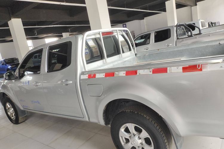 Used Great Wall Wingle 7 2022 2.0T Diesel Two-Wheel Drive Value-Plus Version Big Double Cab GW4D20M Exterior 5