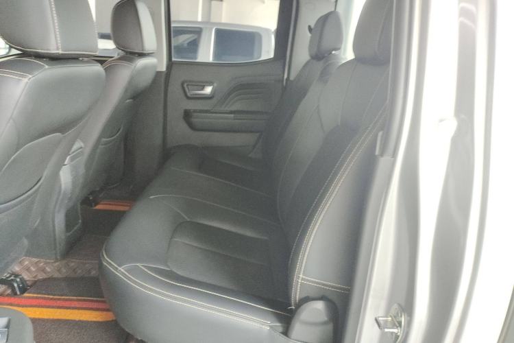 Used Great Wall Wingle 7 2022 2.0T Diesel Two-Wheel Drive Value-Plus Version Big Double Cab GW4D20M Interior 1