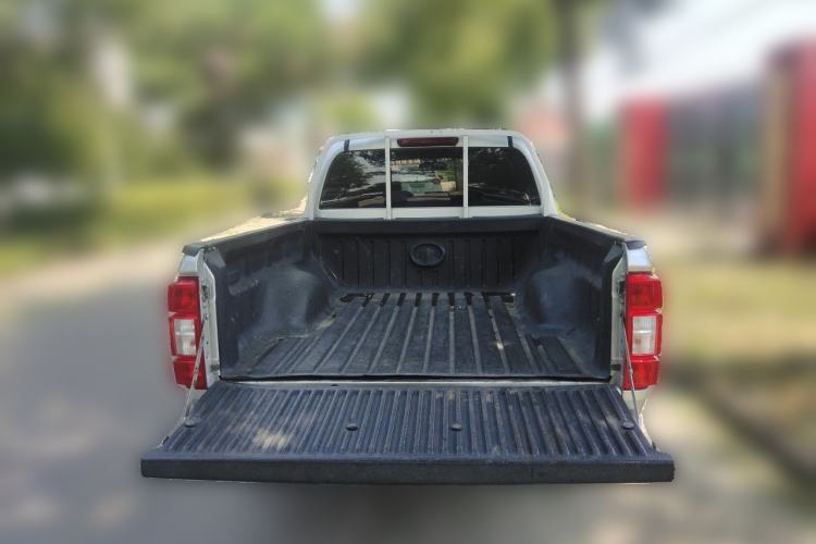 Used Great Wall Wingle 7 2022 2.0T Diesel Two-Wheel Drive Value-Plus Version Big Double Cab GW4D20M Trunk
