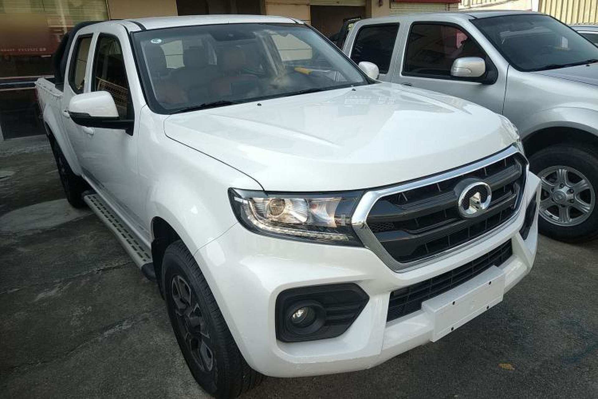 Used Great Wall Wingle 7 2022 2.0T Diesel Two-Wheel Drive Practical Version Big Double Cab GW4D20M Exterior 2