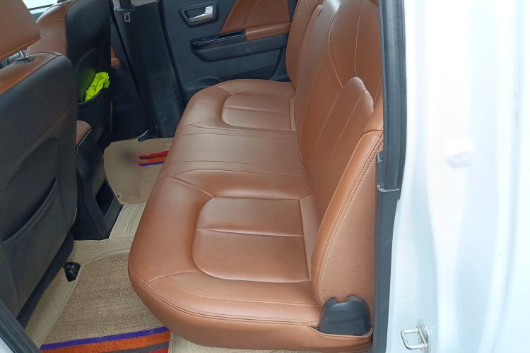 Used Great Wall Wingle 7 2022 2.0T Diesel Two-Wheel Drive Practical Version Big Double Cab GW4D20M Left Rear Seat