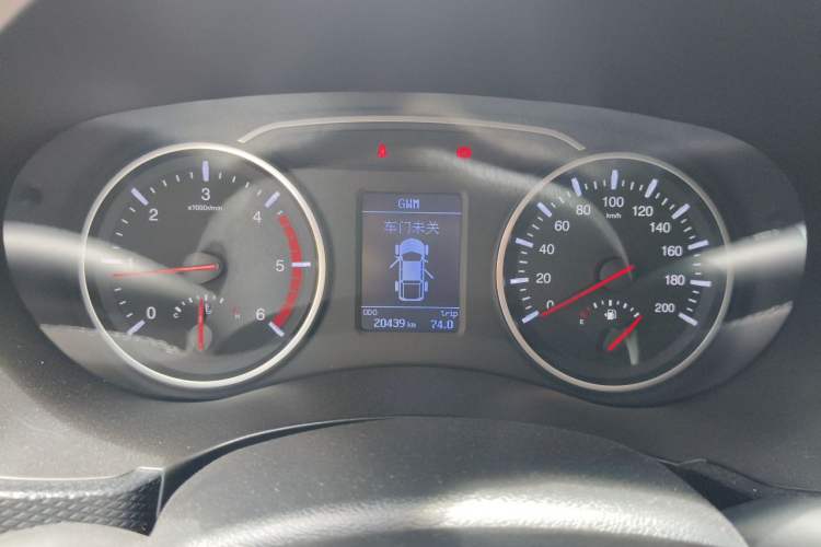 Used Great Wall Wingle 7 2023 2.0T Gasoline Two-Wheel Drive Advanced Version with Dual GW4C20B Instrument Cluster