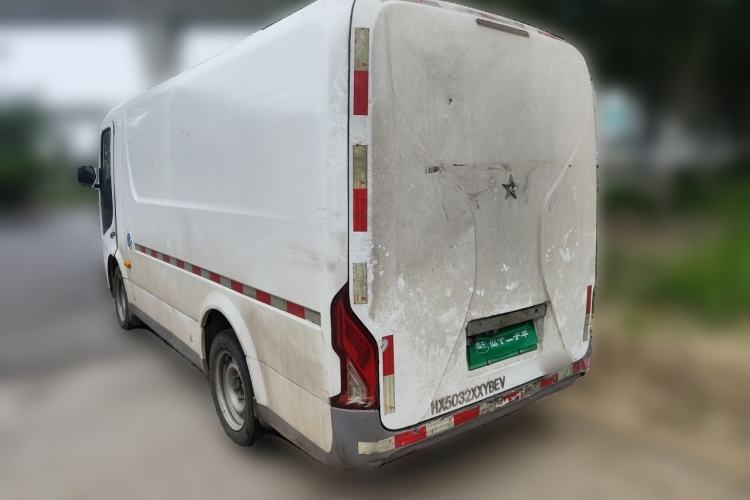 Used Guangtong Auto makeup Logistics Vehicle  Rear Left 45 Deg