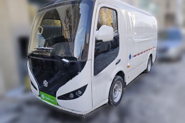 Used Guangtong Auto makeup Logistics Vehicle 2024 3.1T 2-Seater 4.99-Meter All-Electric Closed Cargo Van with 41.86 kWh