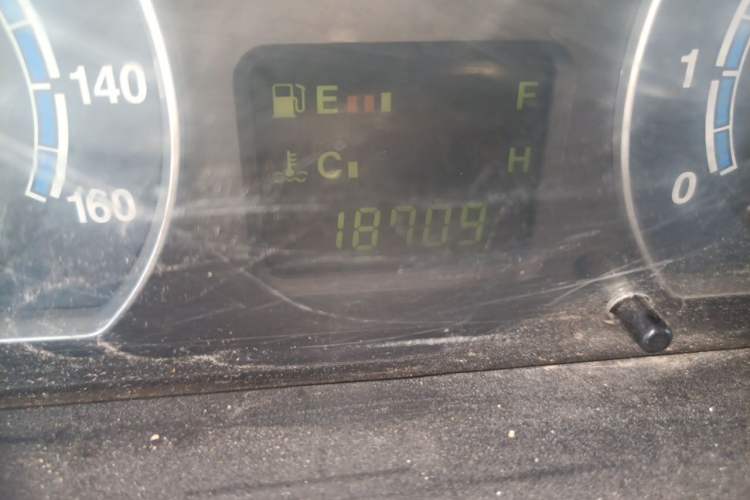 Used Hafei Little King 2010 1.0L Luxury Version D10A Odometer Close Up