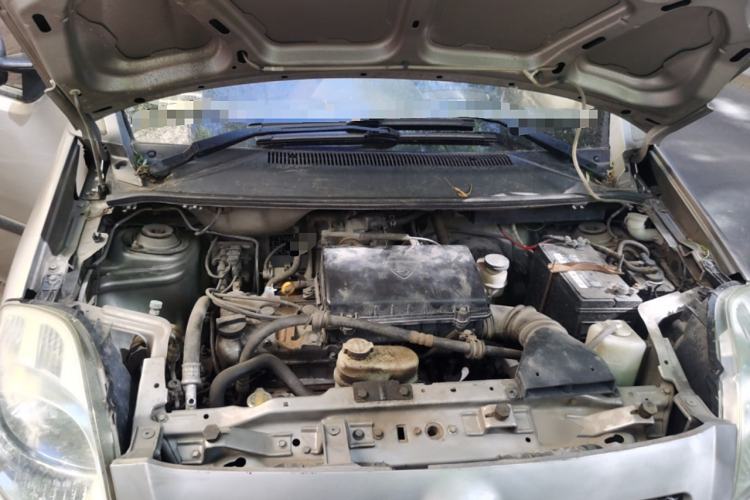 Used Hafei Lubao 2010 Lingdong 1.0L Manual Luxury Model Engine Bay