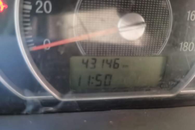 Used Hafei Lubao 2010 Lingdong 1.0L Manual Luxury Model Odometer Close Up