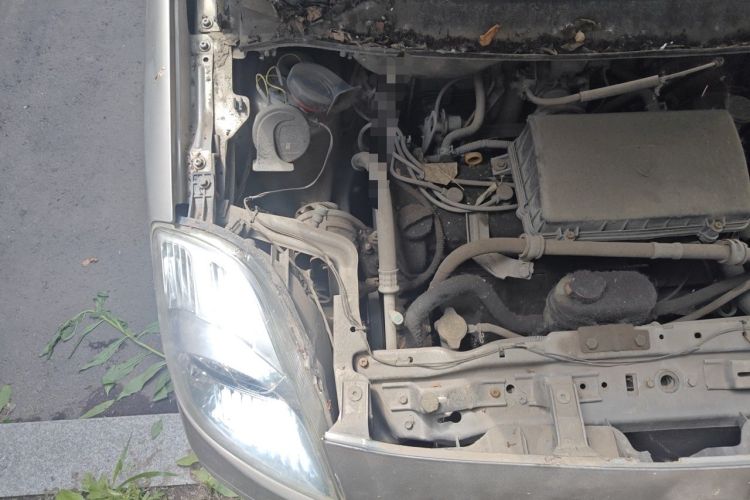 Used Hafei Lubao 2010 Lingdong 1.0L Manual Comfort Model Engine Bay Right