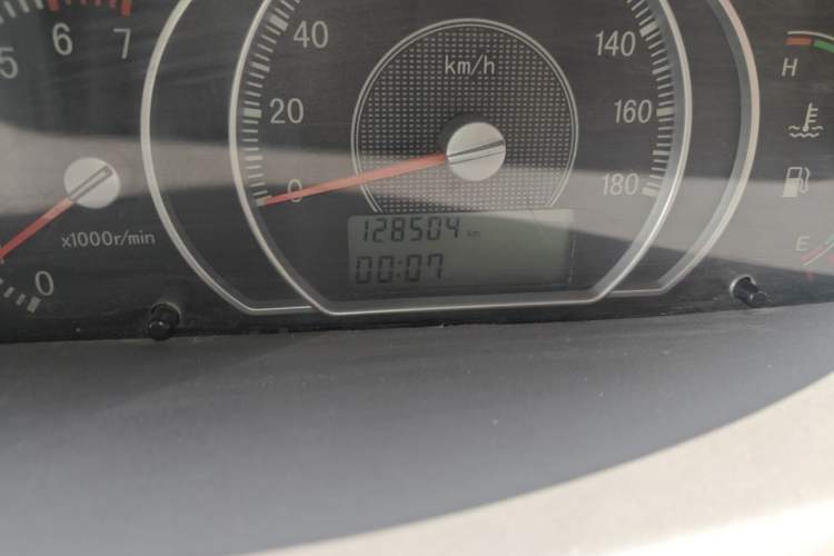 Used Hafei Lubao 2010 Lingdong 1.0L Manual Comfort Model Odometer Close Up