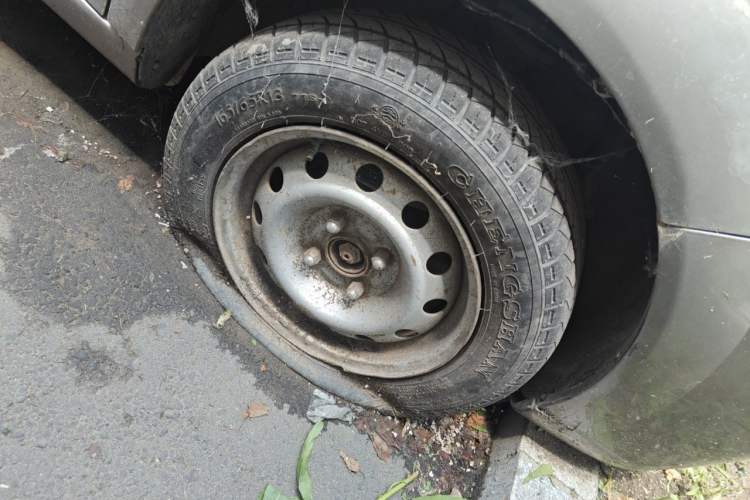 Used Hafei Lubao 2010 Lingdong 1.0L Manual Comfort Model Right Front Wheel Hub