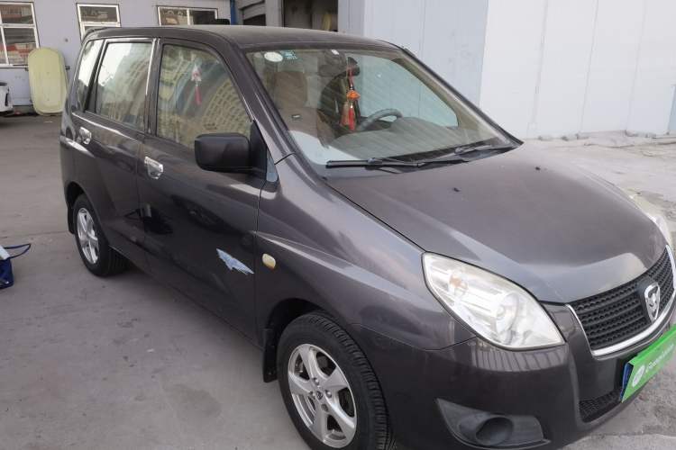 Used Hafei Sailor 2009 1.5L Manual Comfort Model Front Right 45 Deg