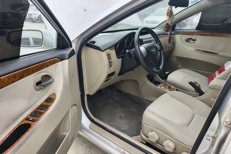 Used Haima 3 2008 1.8L Sport Edition Driver Seat