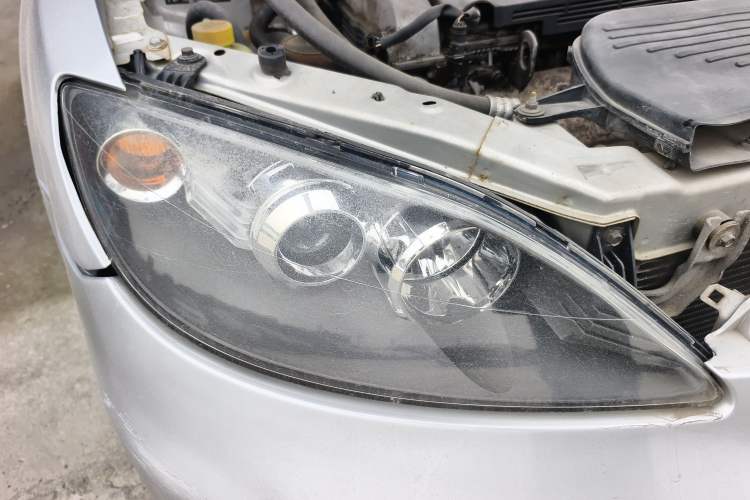 Used Haima 3 2008 1.8L Sport Edition Right Front Headlight