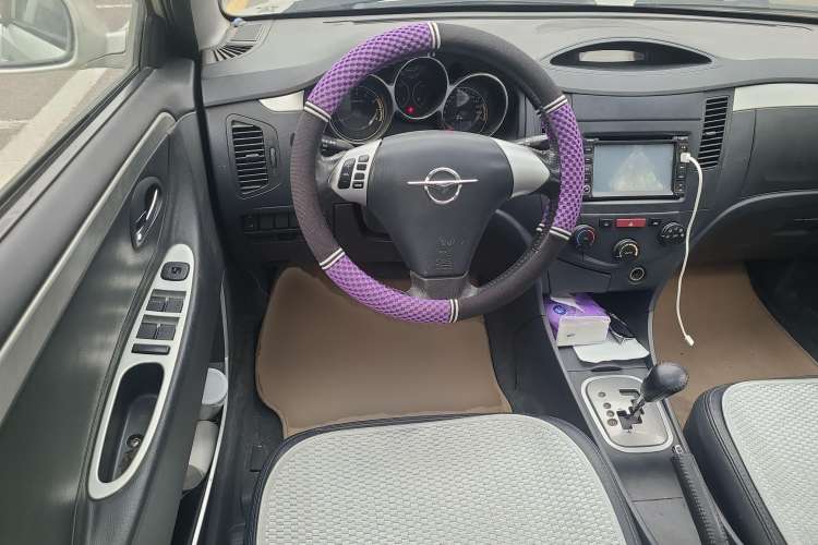 Used Haima 3 2010 1.6L Automatic Luxury Edition Steering Wheel