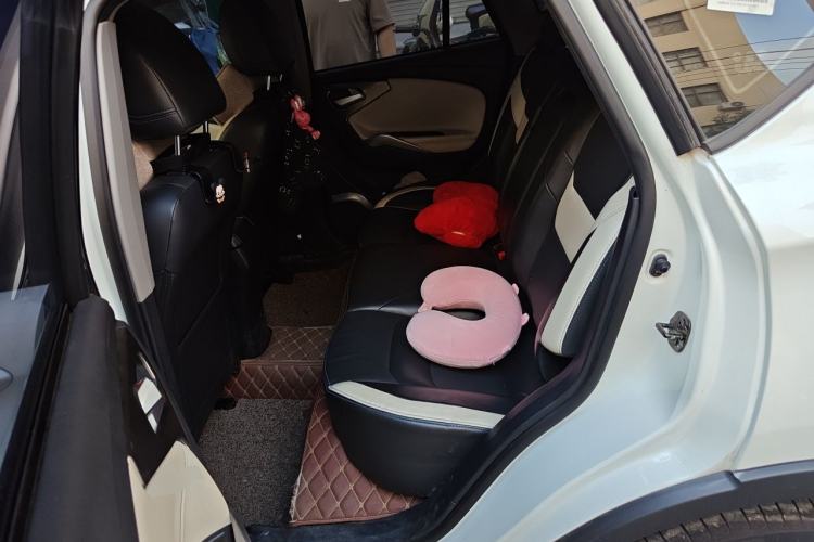 Used Haima 6P 2021 1.2T PHEV Long-Range Luxury Model Left Rear Seat