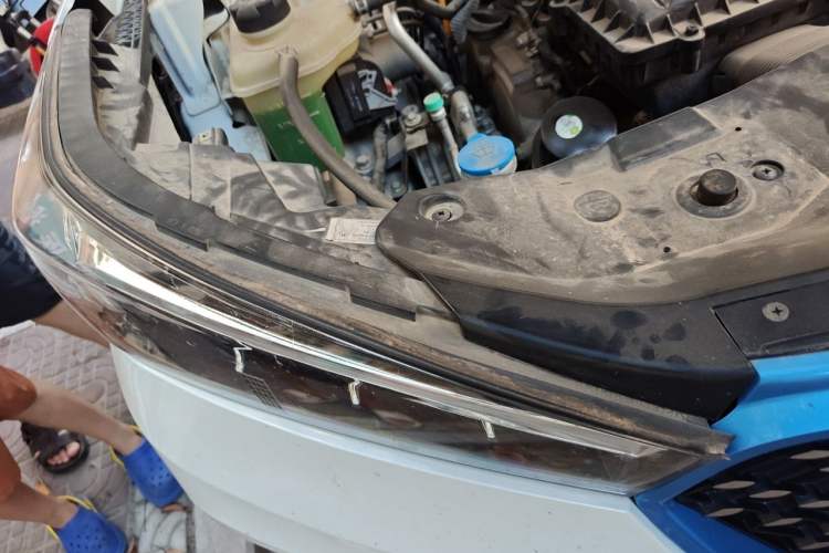 Used Haima 6P 2021 1.2T PHEV Long-Range Luxury Model Right Front Headlight