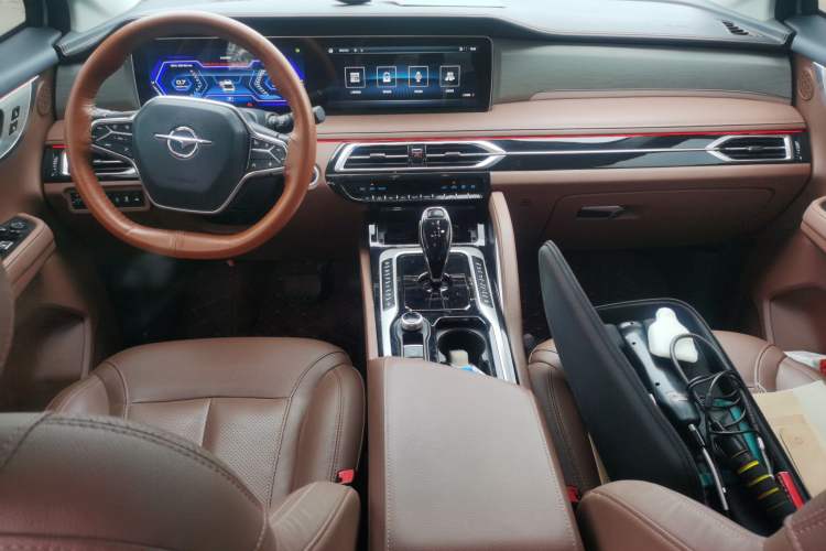 Used Haima 7X 2020 1.6 TGDI Automatic Flagship Model Center Console