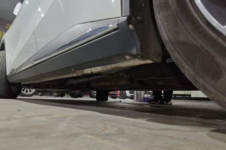 Used Haima 7X 2020 1.6 TGDI Automatic Luxury Model Left Side Sill
