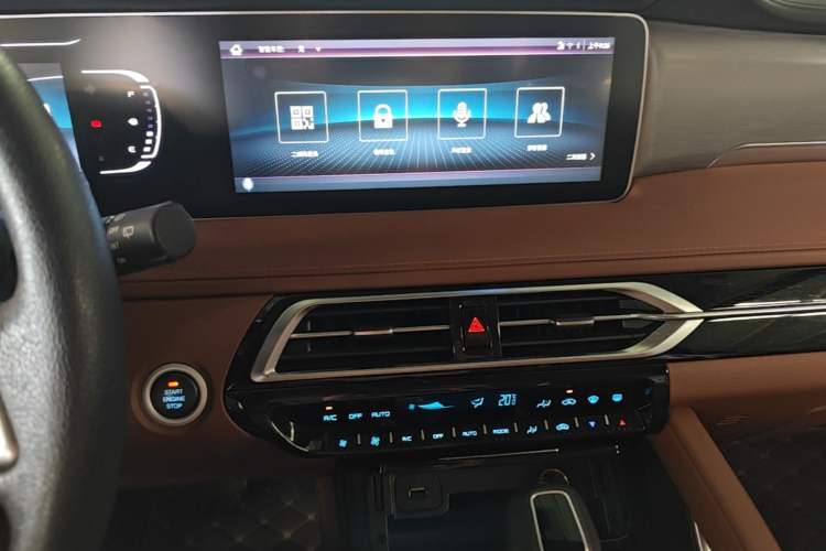 Used Haima 7X 2020 1.6 TGDI Automatic Luxury Model Audio And AC Panel