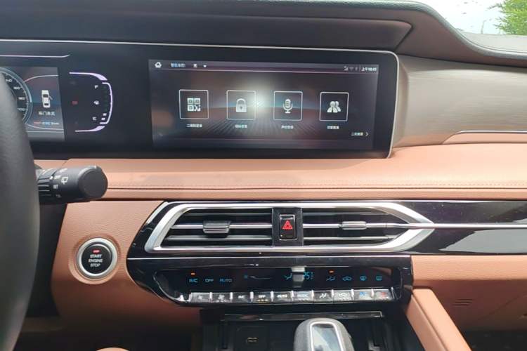 Used Haima 7X 2020 1.6 TGDI Automatic Luxury Model Audio And AC Panel