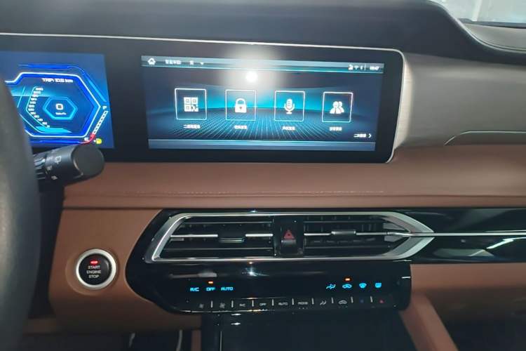 Used Haima 7X 2020 1.6 TGDI Automatic Flagship Model Audio And AC Panel