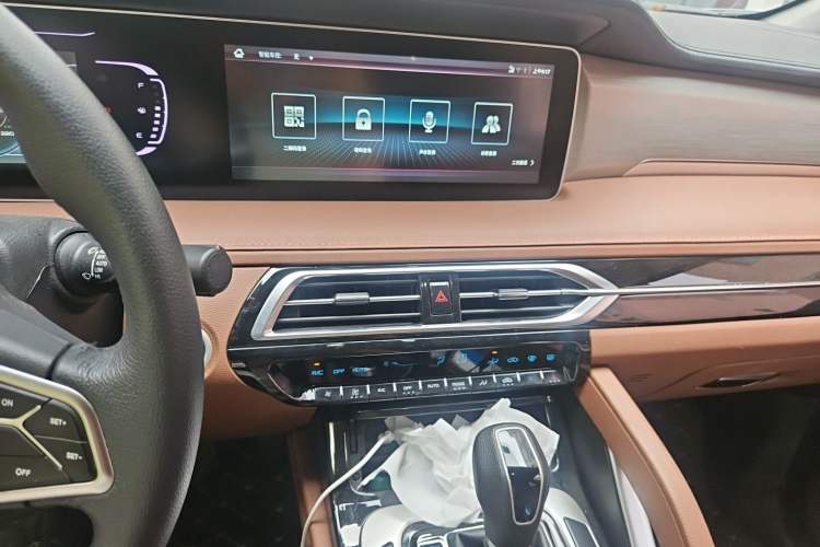 Used Haima 7X 2020 1.6 TGDI Automatic Luxury Model Audio And AC Panel