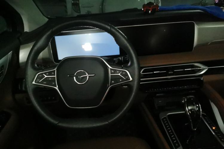 Used Haima 7X 2020 1.6 TGDI Automatic Flagship Model Center Console