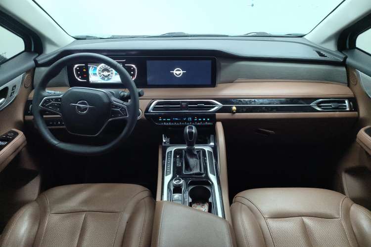 Used Haima 7X 2020 1.6 TGDI Automatic Luxury Model Center Console