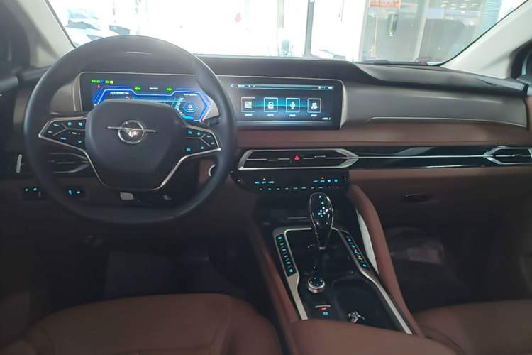 Used Haima 7X 2020 1.6 TGDI Automatic Flagship Model Center Console