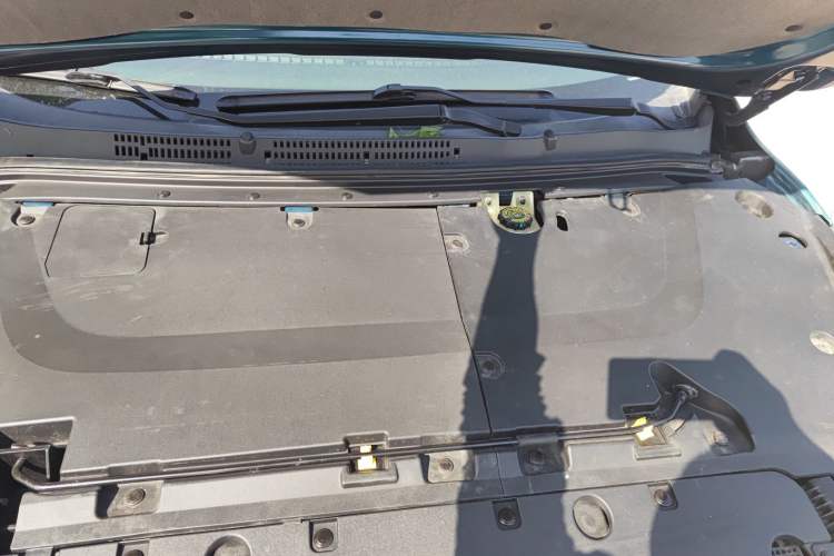 Used Haima 7X 2020 1.6 TGDI Automatic Flagship Model Engine Bay