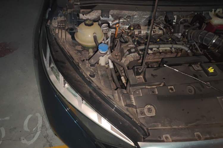 Used Haima 7X 2020 1.6 TGDI Automatic Flagship Model Engine Bay Right