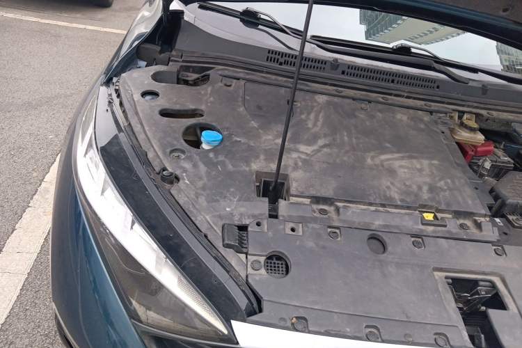 Used Haima 7X 2020 1.6 TGDI Automatic Luxury Model Engine Bay Right