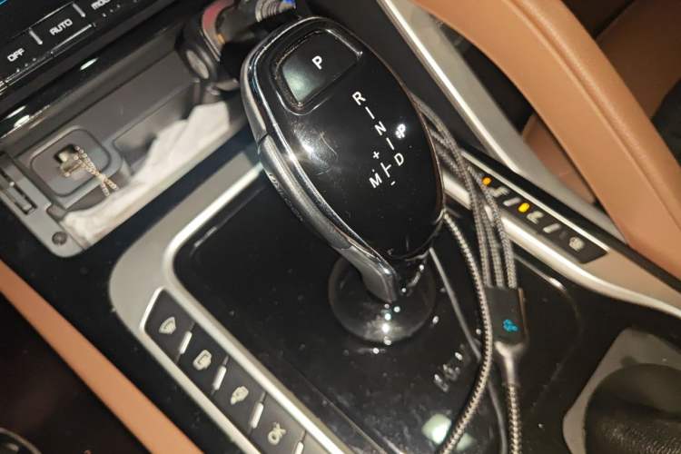 Used Haima 7X 2020 1.6 TGDI Automatic Flagship Model Gear Lever