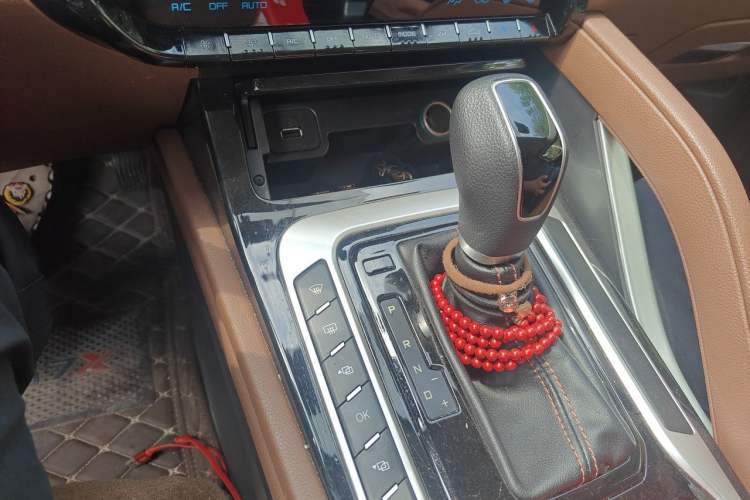 Used Haima 7X 2020 1.6 TGDI Automatic Luxury Model Gear Lever