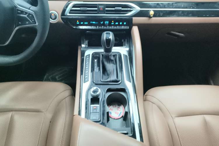 Used Haima 7X 2020 1.6 TGDI Automatic Luxury Model Gear Lever