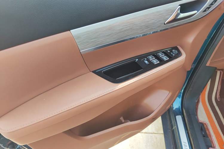 Used Haima 7X 2020 1.6 TGDI Automatic Flagship Model Interior 2