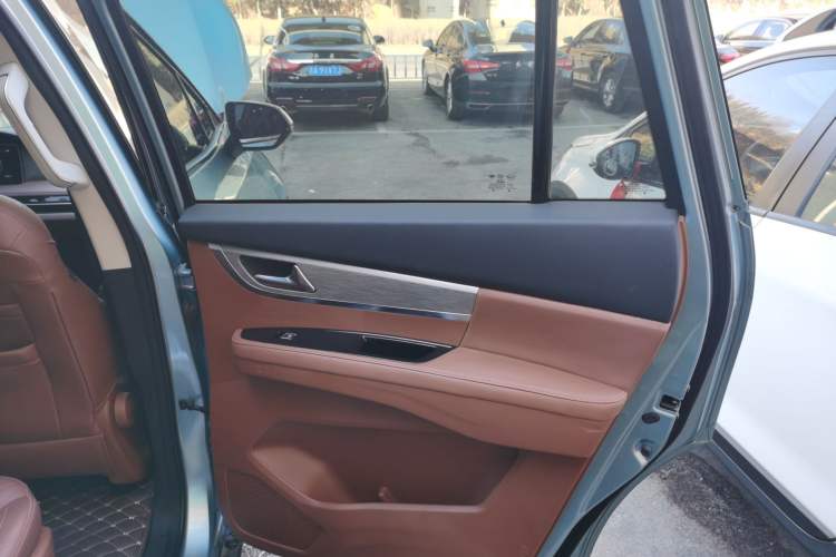 Used Haima 7X 2020 1.5T Automatic Elite Edition Interior 6