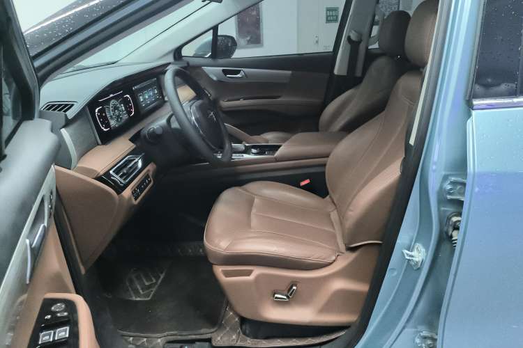 Used Haima 7X 2020 1.6 TGDI Automatic Luxury Model Left Front Seat