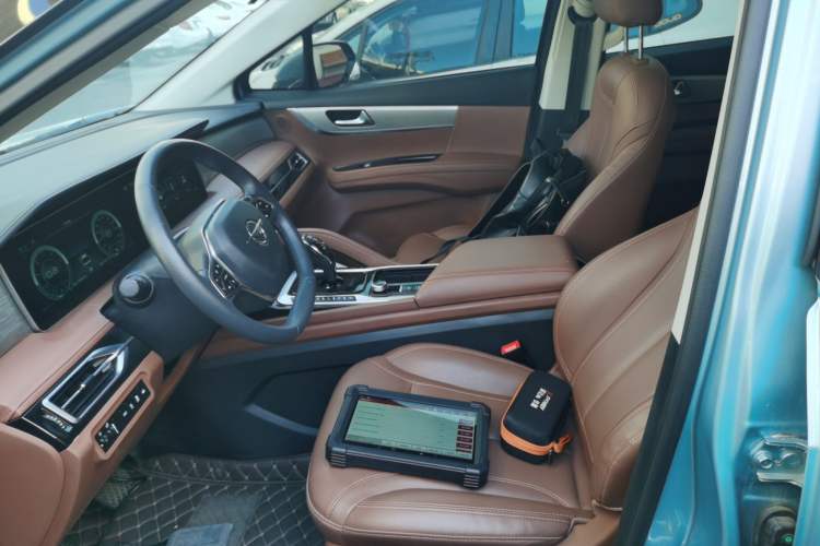 Used Haima 7X 2020 1.5T Automatic Elite Edition Left Front Seat
